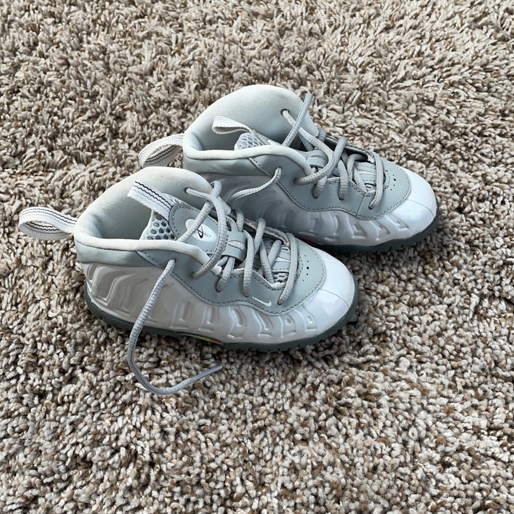 NIKE FOAMPOSITE